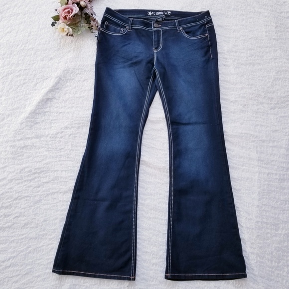 Celebrity Pink Denim - Celebrity Pink Stretchy Flare Leg Jeans Size 13